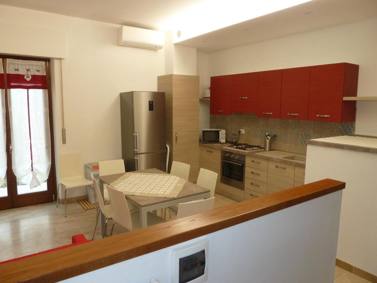 Casa Cuore L.Altra.... Negrar Bagian luar foto